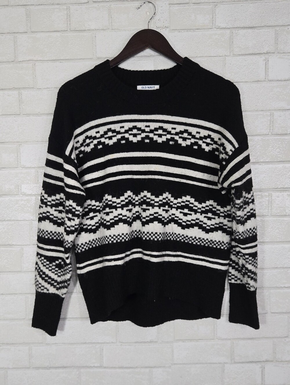 Old Navy printed sweater